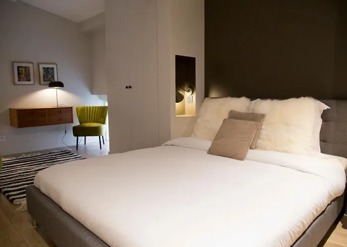 Апартаменты Celestine - Luxury Duplex Saint-michel Luxembourg Gardens Париж
